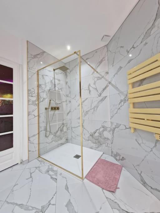 Maison Chic Avec Jacuzzi Nogent Sur Oise Yaospa60 Luaran gambar