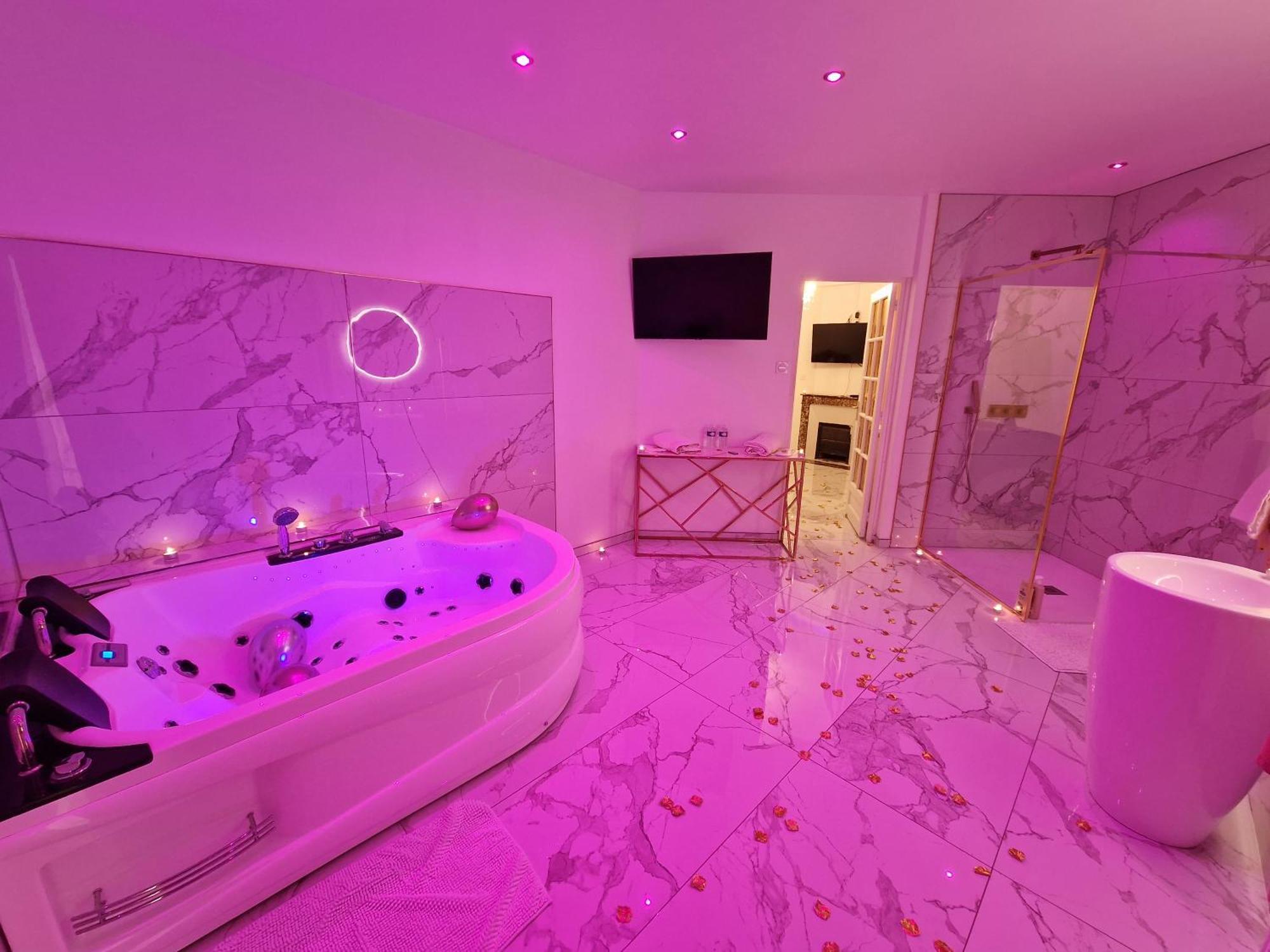 Maison Chic Avec Jacuzzi Nogent Sur Oise Yaospa60 Luaran gambar